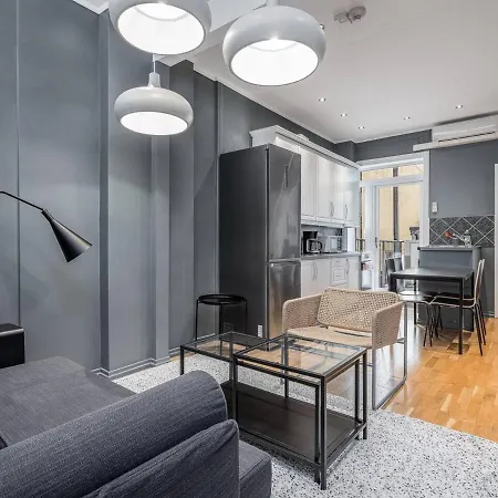 Large Flat With Balcony In Prime Location. Eg1 شقة برغن
